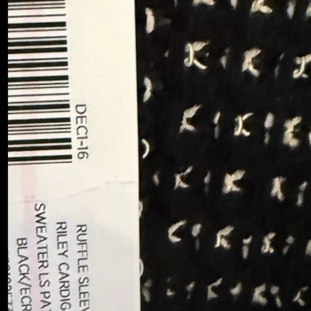 NWT-Chico's Women's Wrap‎ Around Sweater Sz 1 - Picture 5 of 6
